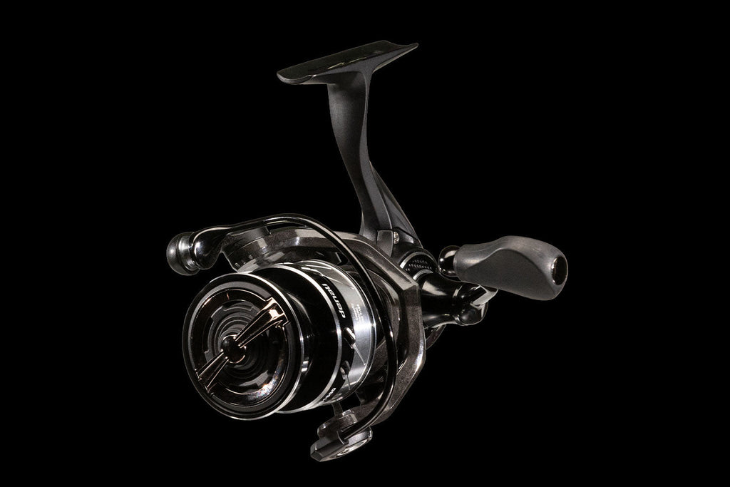 D-MAG Spinning Reel – view 4