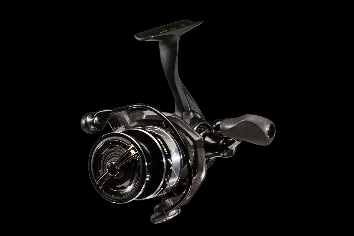 D-MAG Spinning Reel – view 4